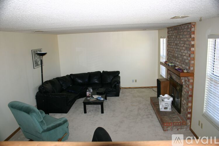 5269 South Pagosa Way 3 Beds Single Family Home for Rent - Photo gallery 2