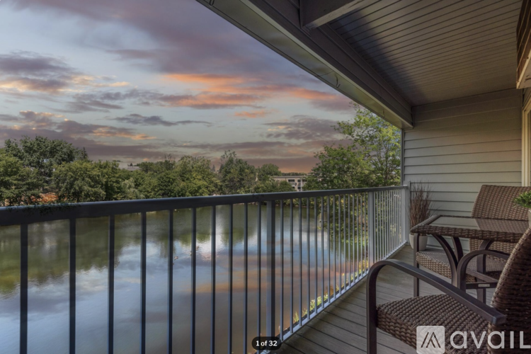 175 County Rd B2 E 2 Beds Apartment for Rent - Photo gallery 1
