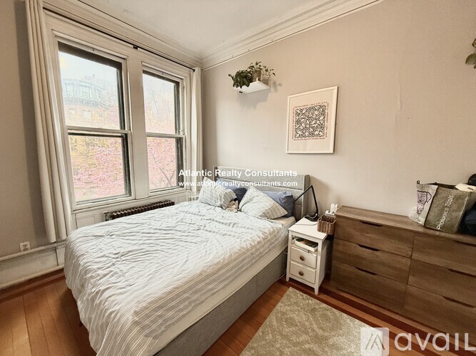 178 Marlborough St 1 Apartment for Rent - Photo gallery 3