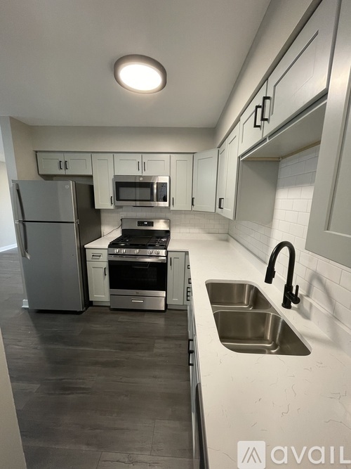 9200 Erie St 1 Apartment for Rent - Photo gallery 1