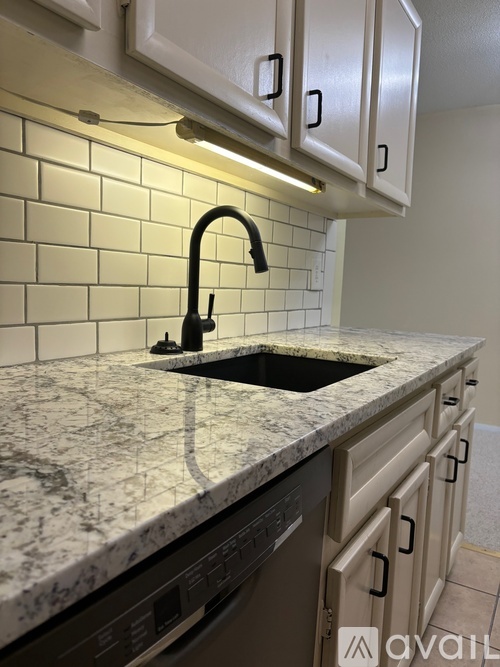 179 Little Canada Rd E 1 Apartment for Rent - Photo gallery 2