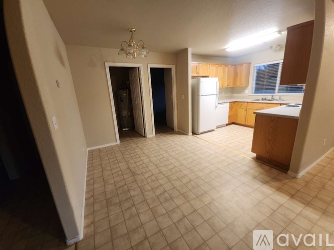 133 Rolling Hills Road 3 Beds Single Family Home for Rent - Photo gallery 2