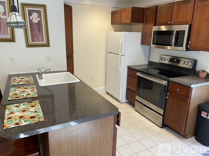 840 State Street 1 Apartment for Rent - Photo gallery 3