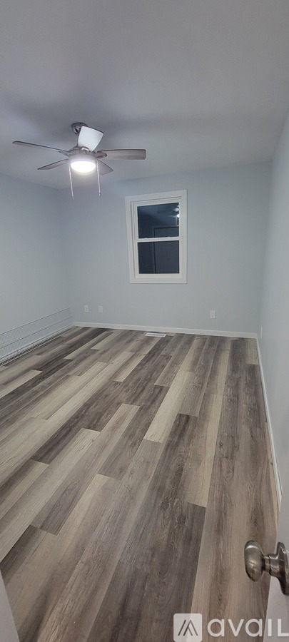 200 Lewis St 2 Beds Apartment for Rent - Photo gallery 5