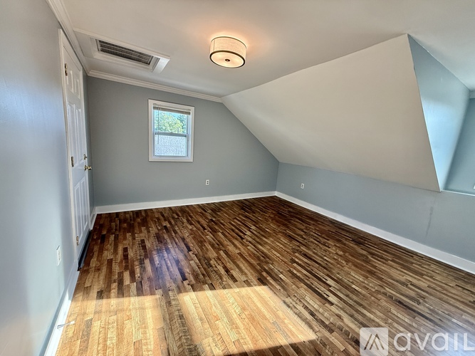 90 Pleasant St 2 Beds Apartment for Rent - Photo gallery 3
