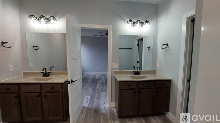 1730 Sierra St 3 Beds Single Family Home for Rent - Photo gallery 4
