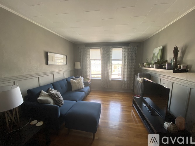 136 Broadway 2 Beds Apartment for Rent - Photo gallery 5