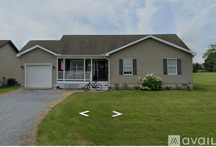38040 Davey Jones Boulevard 3 Beds Single Family Home for Rent - Photo gallery 1