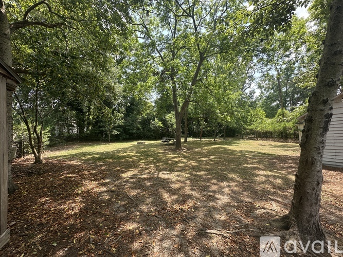 118 S College St 2 Beds Single Family Home for Rent - Photo gallery 2