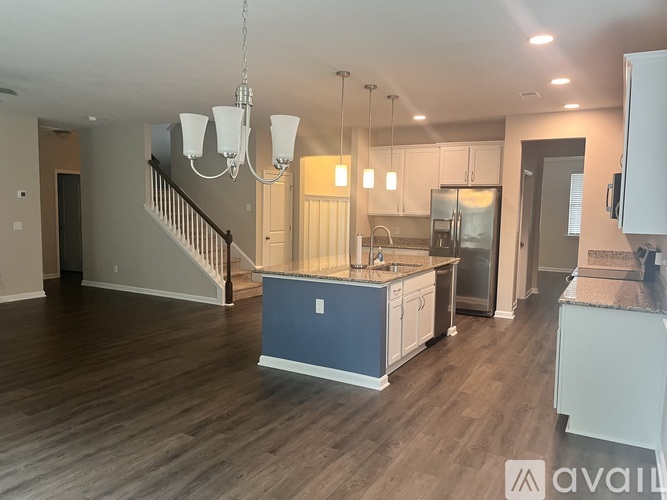 145 Palmer Place 4 Beds Single Family Home for Rent - Photo gallery 5