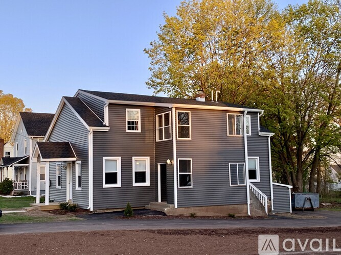465 South Street 3 Beds Apartment for Rent - Photo gallery 2