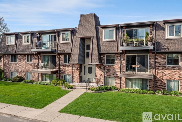 24000 Jefferson Avenue 2 Beds Condo for Rent - Photo gallery 1