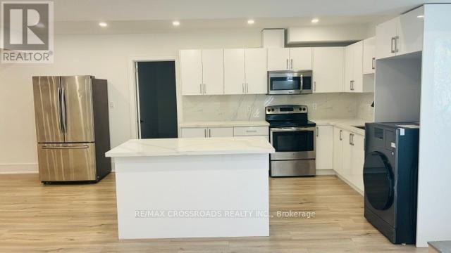 125 WATSON STREET E 2 Beds House for Rent - Photo gallery 2