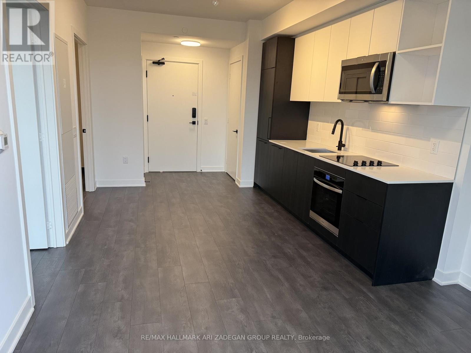 1304 - 1185 DUPONT STREET 1 Apartment, Condo, Home for Rent - Photo gallery 2