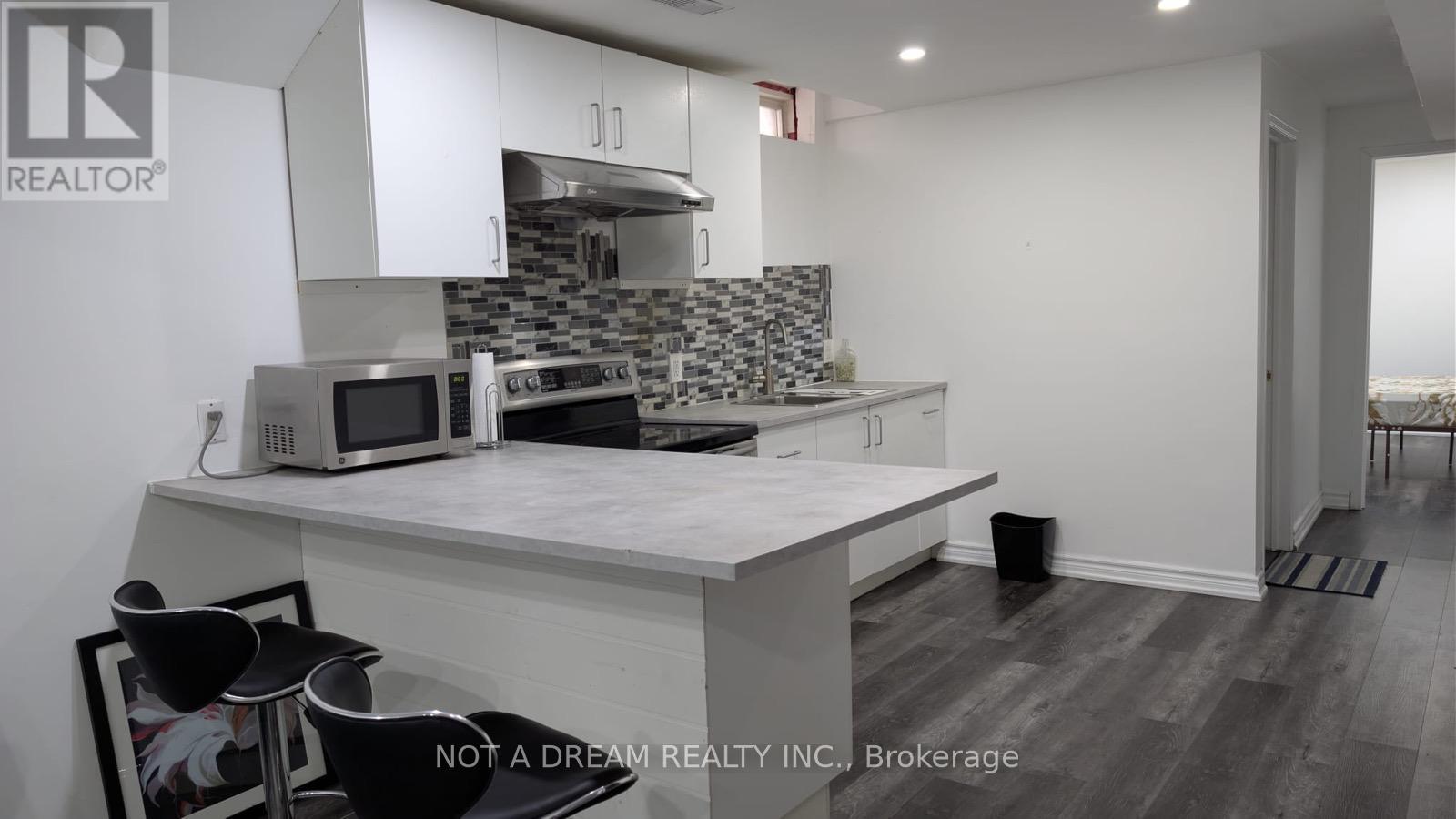 BSMT - 95 MEDLAND AVENUE 2 Beds House for Rent - Photo gallery 3