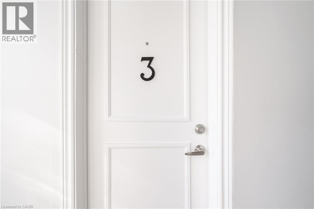 81 GIBSON Avenue Unit# 3 1 Apartment, Home for Rent - Photo gallery 1