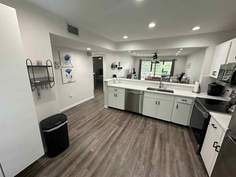 619 Spring Lakes Blvd. 2 Beds Apartment for Rent