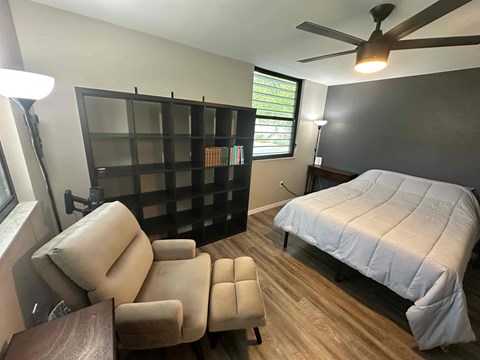619 Spring Lakes Blvd. 2 Beds Apartment for Rent