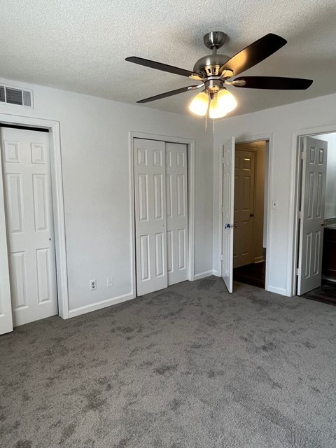 1425 Brandon Place Studio Apartment for Rent