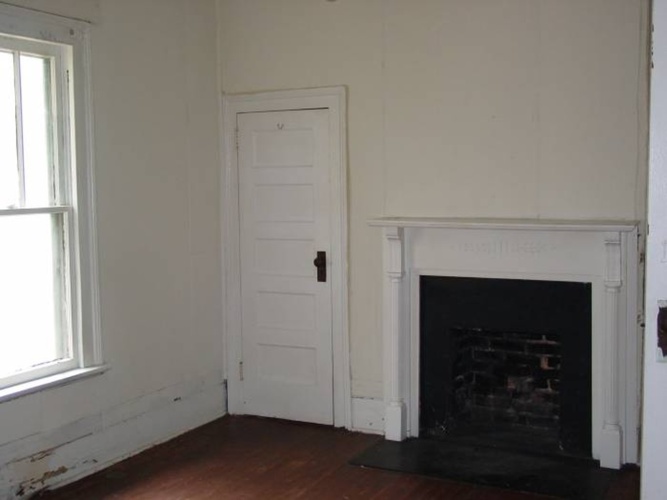 907 E Edenton St 2 Beds Single Family Home for Rent - Photo gallery 5