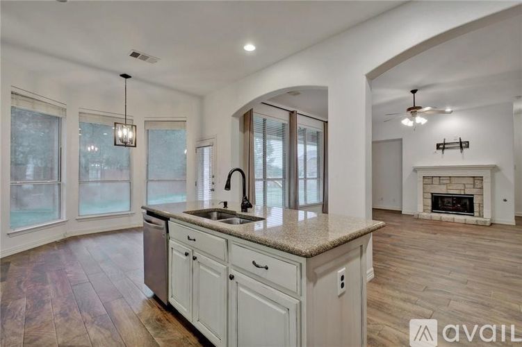 2814 Cool River Loop 4 Beds Single Family Home for Rent - Photo gallery 4