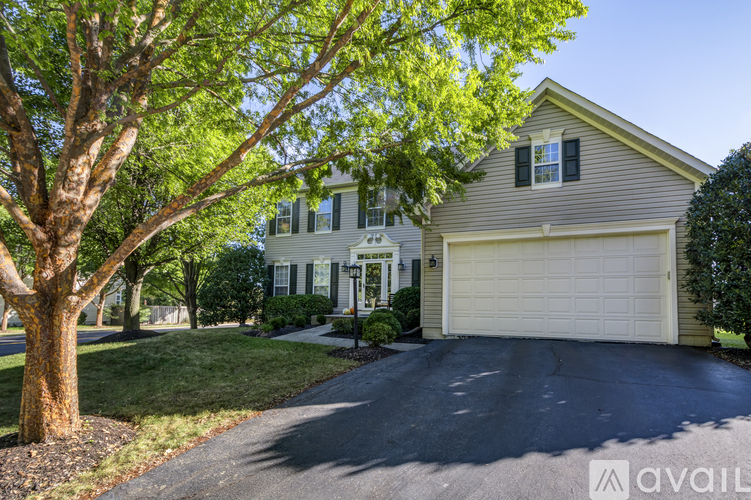 21296 Hidden Pond Place 4 Beds Single Family Home for Rent - Photo gallery 2
