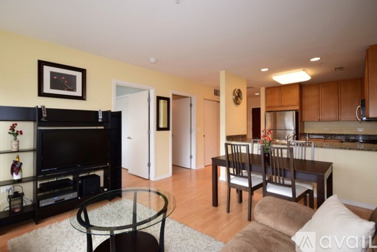 125 North Euclid Avenue 1 Condo for Rent - Photo gallery 5