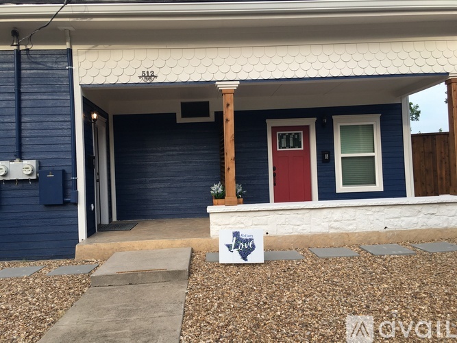 512 North Kentucky Street 3 Beds Apartment for Rent - Photo gallery 3