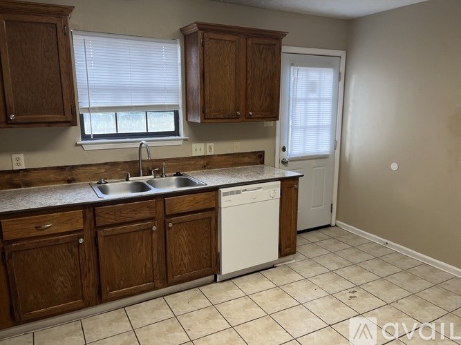 39 Blair Rd 3 Beds Apartment for Rent - Photo gallery 2