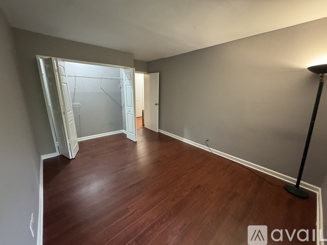 5852 Forest View Road 2 Beds Condo for Rent - Photo gallery 5