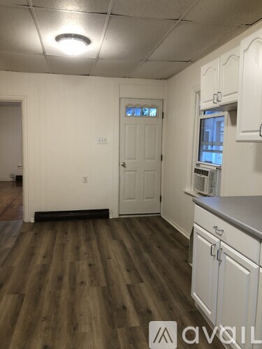 34 W Locust St 2 Beds Townhouse for Rent - Photo gallery 3