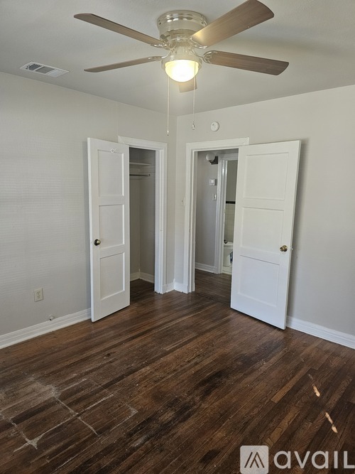5036 Locke Avenue 2 Beds Single Family Home for Rent - Photo gallery 5