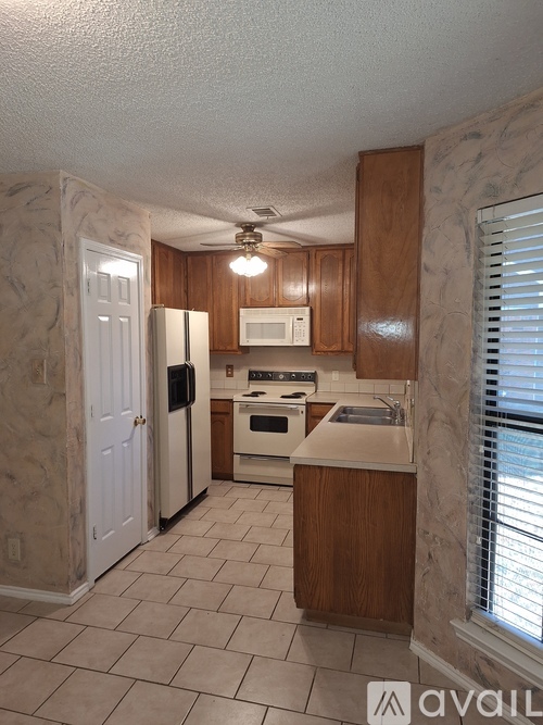 Camellia St 3 Beds Single Family Home for Rent - Photo gallery 2
