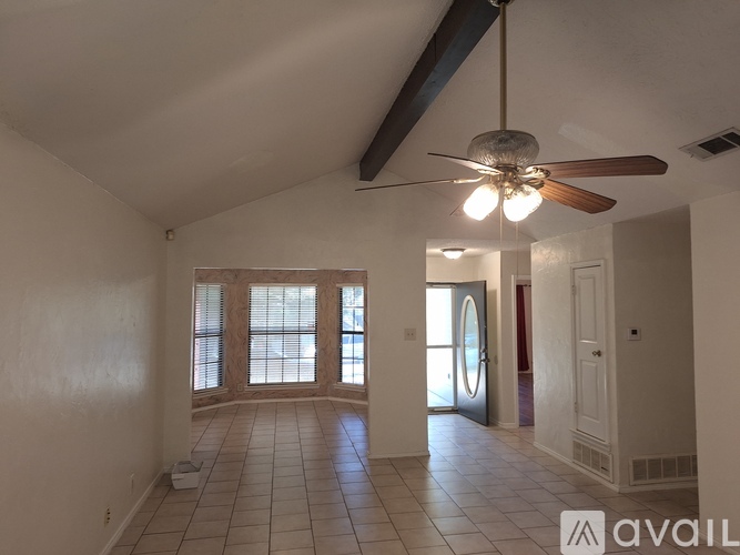 Camellia St 3 Beds Single Family Home for Rent - Photo gallery 4