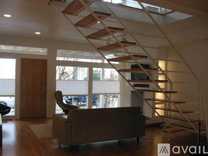 372 Lehigh Avenue 2 Beds Single Family Home for Rent - Photo gallery 4