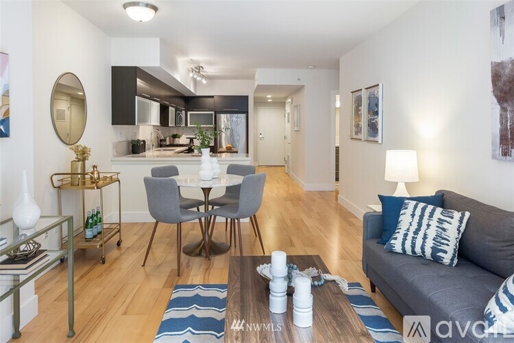 2911 2nd Avenue 1 Condo for Rent - Photo gallery 5