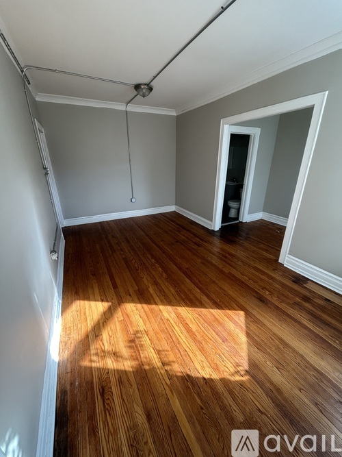 5945 Hyslop Pl 1 Apartment for Rent - Photo gallery 4