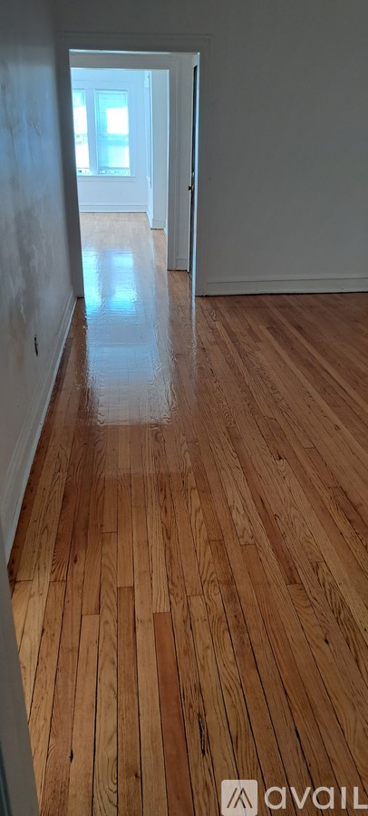5500 W Gladys Ave 3 Beds Apartment for Rent - Photo gallery 1