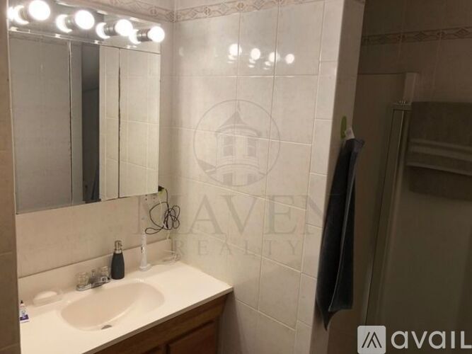 4 Curtis St Studio Apartment for Rent - Photo gallery 4