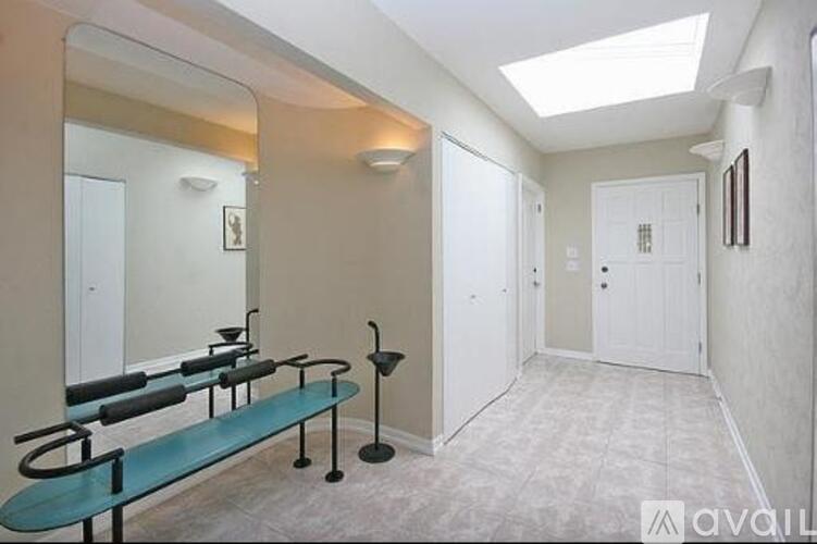 237 Sunset Drive 4 Beds Single Family Home for Rent - Photo gallery 1