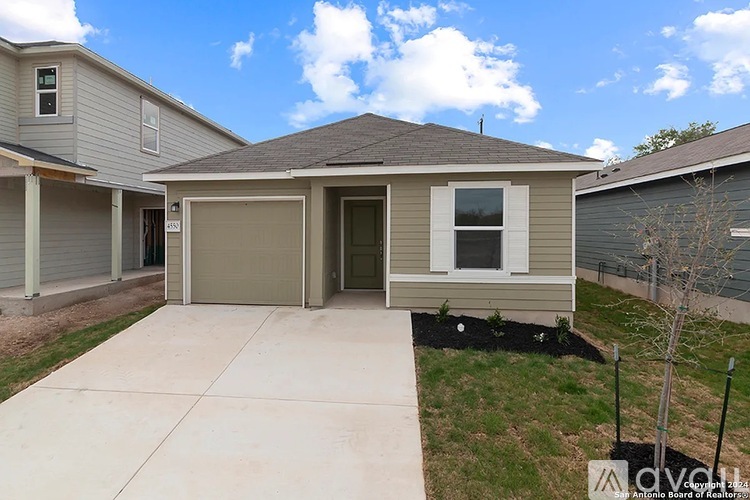 4550 Otra Otra Dr 3 Beds Single Family Home for Rent - Photo gallery 1