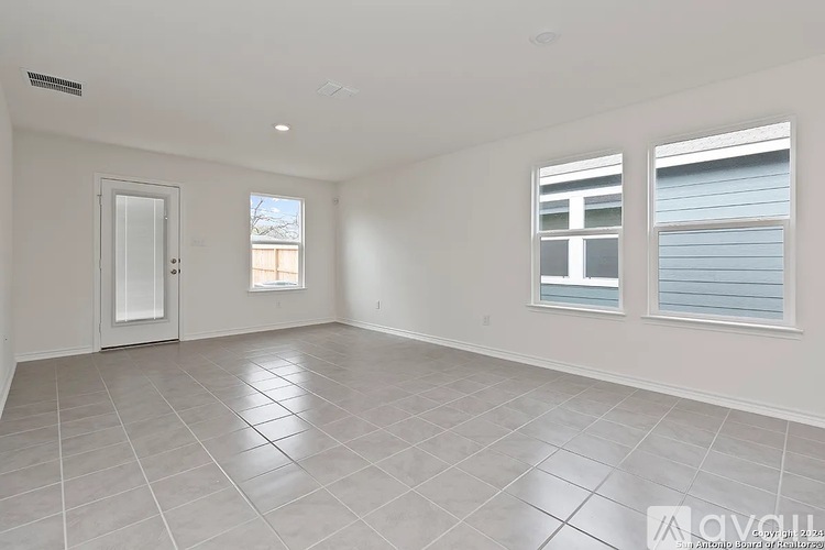 4550 Otra Otra Dr 3 Beds Single Family Home for Rent - Photo gallery 5
