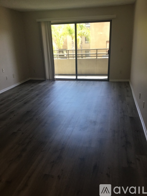 428 Hawthorne Street 2 Beds Single Family Home for Rent - Photo gallery 5