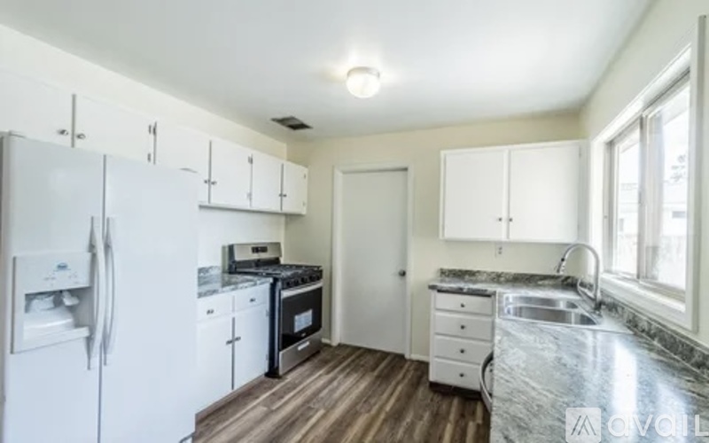 1408 South Camina Contenta 3 Beds Single Family Home for Rent - Photo gallery 3