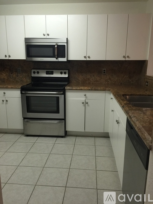 10901 NW 83rd St 3 Beds Condo for Rent - Photo gallery 2