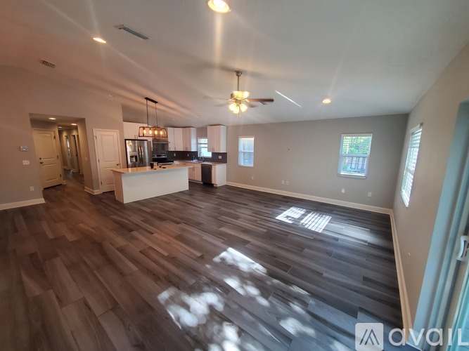 6906 North Highland Avenue 3 Beds Single Family Home for Rent - Photo gallery 4