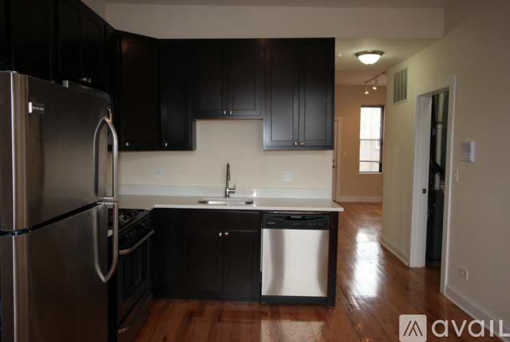 2540 W Augusta Blvd 2 Beds Apartment for Rent - Photo gallery 1