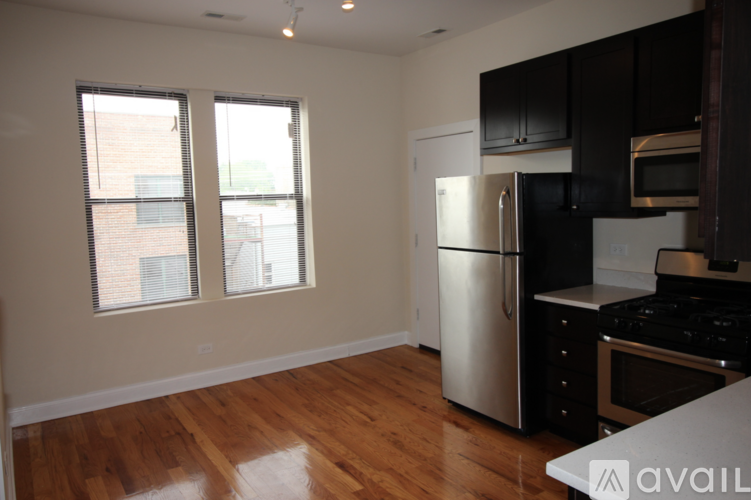2540 W Augusta Blvd 2 Beds Apartment for Rent - Photo gallery 3