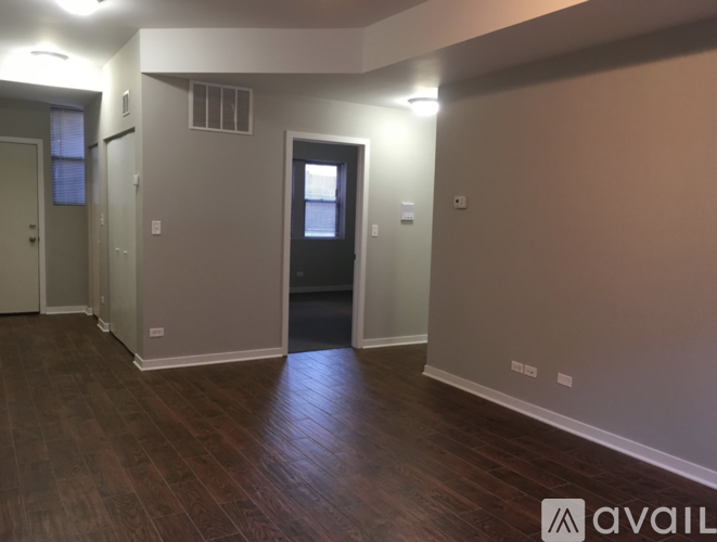 2325 W Arthur Ave 1 Apartment for Rent - Photo gallery 2