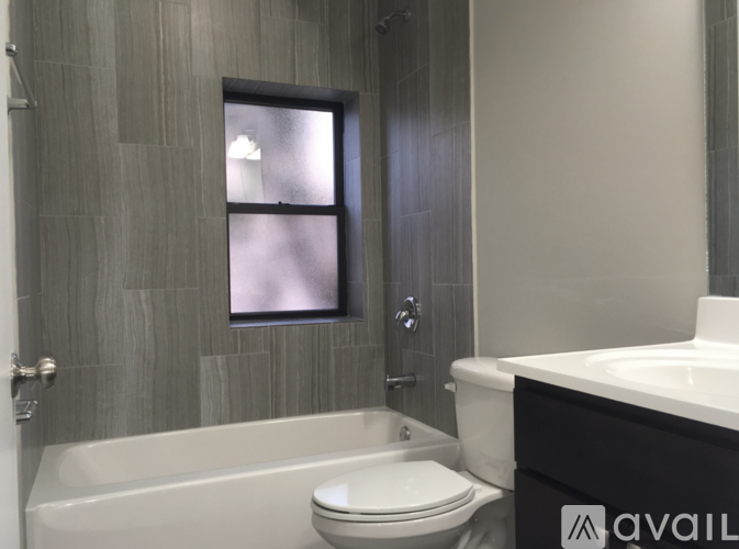 2325 W Arthur Ave 1 Apartment for Rent - Photo gallery 3